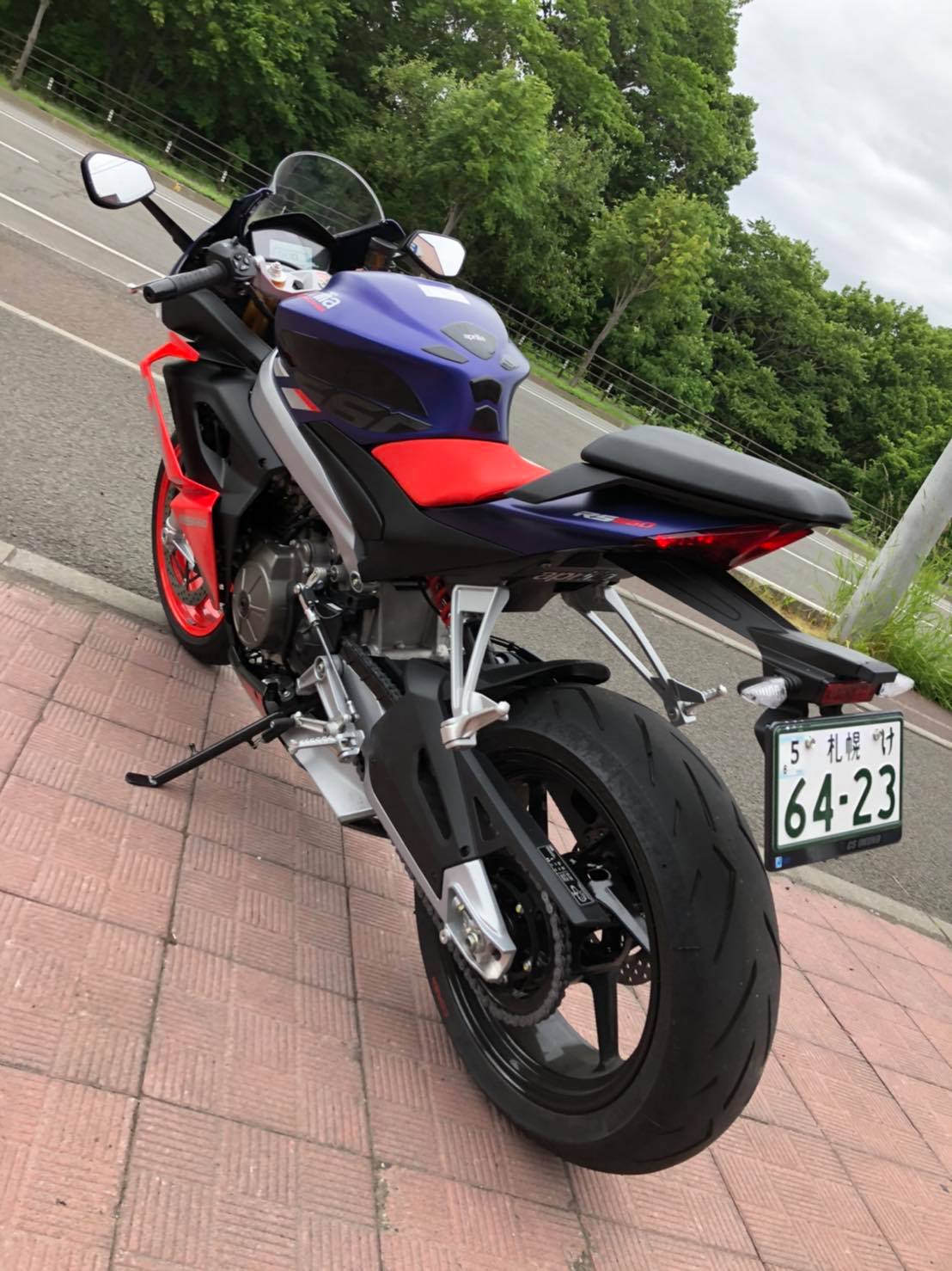RS660_03