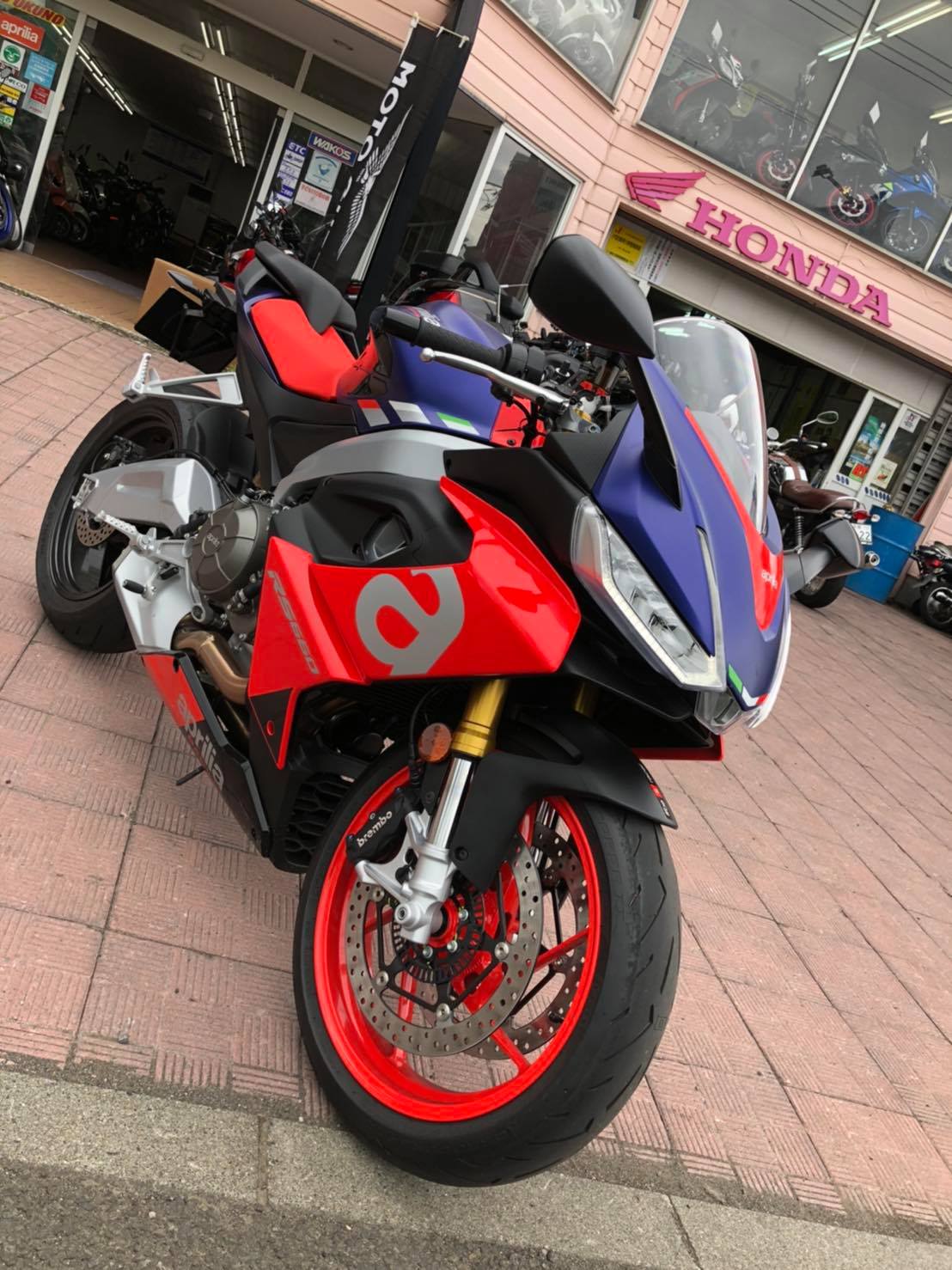 RS660_02